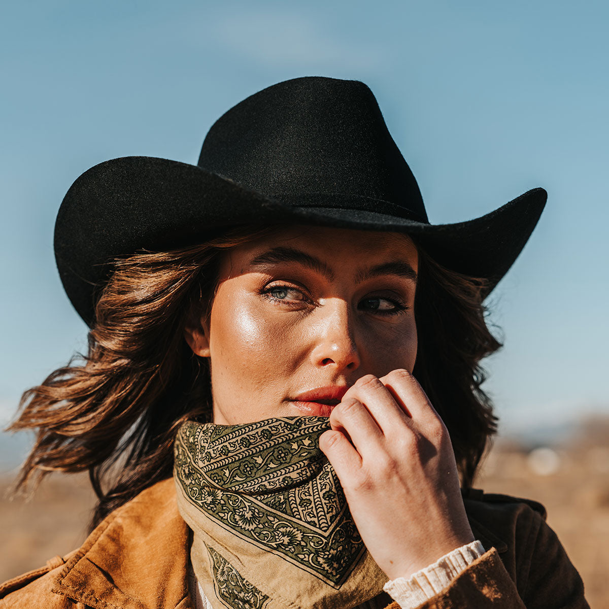 FREEBIRD women's Kolten black wool hat with a curved brim, front pinch crown and silk bandana interior product lifestyle