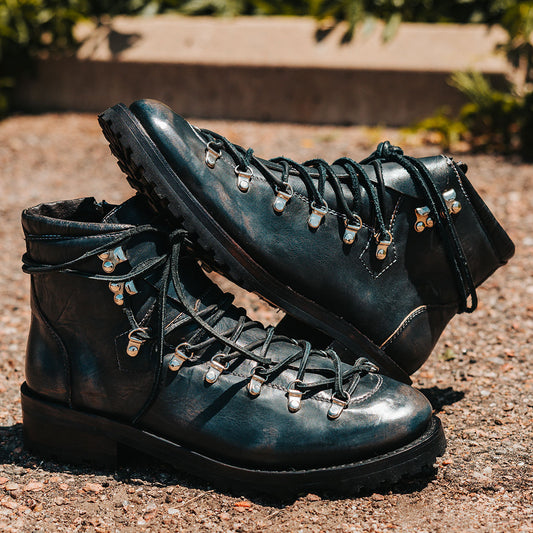 FREEBIRD men's Maddox black featuring D-ring hardware and adjustable laces