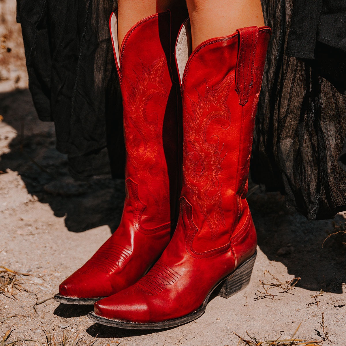 FREEBIRD women's Woodland red leather cowboy boot with stitch detailing and snip toe construction